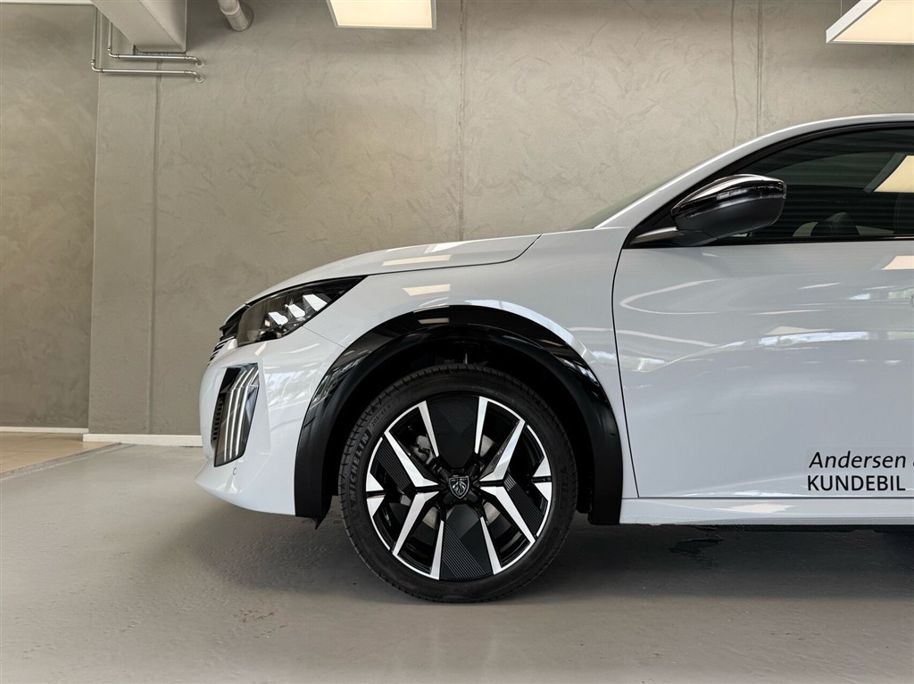 Peugeot e-208 EL GT Pack 156HK 5d Aut. - Image 4