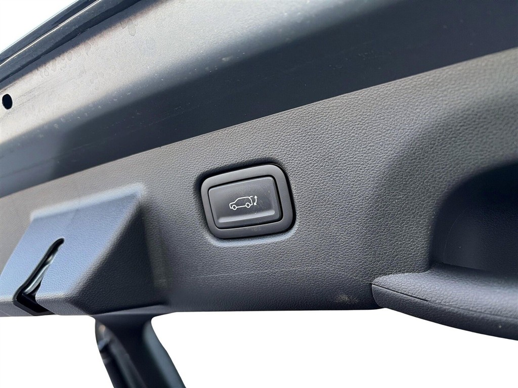 Hyundai Kona Electric 48,4 kWh Ultimate Standard Range 156HK 5d Aut. - Image 12