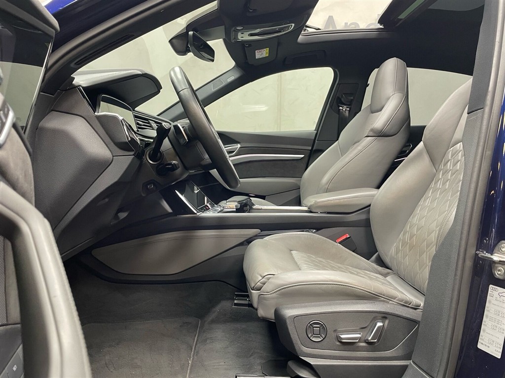 Audi E-tron Sportback 50 S Line Prestige Quattro 313HK 5d Aut. - Image 8