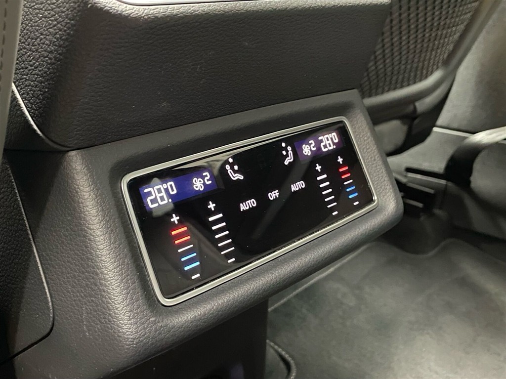 Audi E-tron Sportback 50 S Line Prestige Quattro 313HK 5d Aut. - Image 10