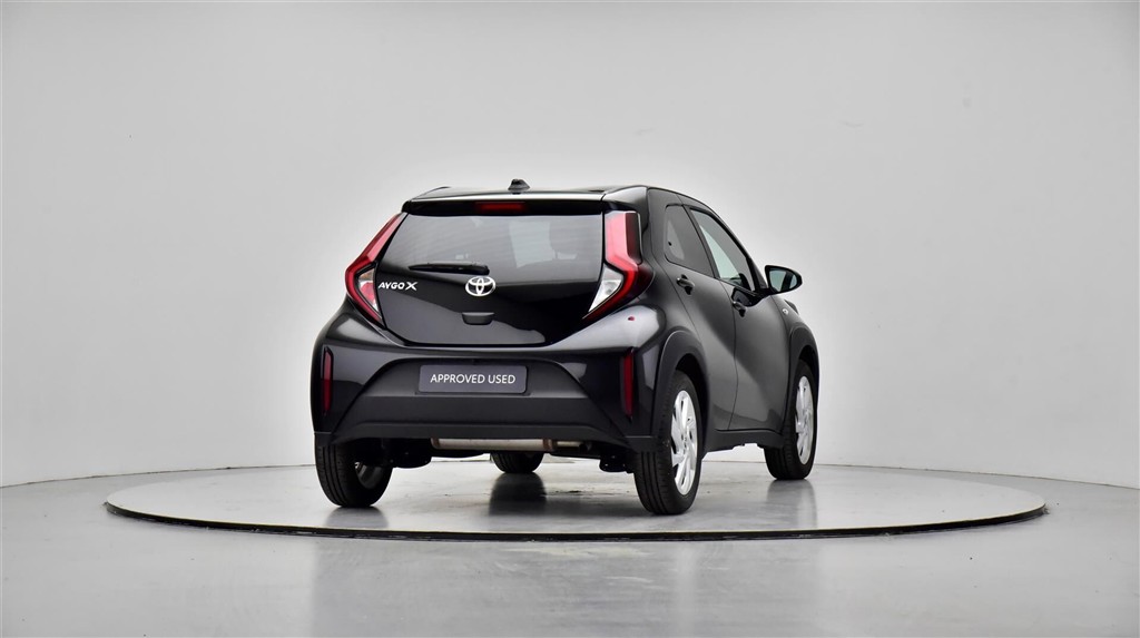 Toyota Aygo X 1,0 VVT-I Active 72HK 5d - Image 11