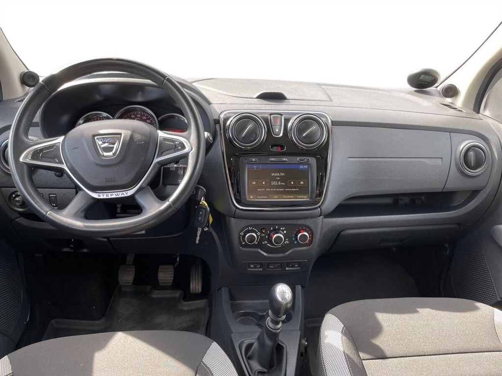 Dacia Lodgy 7 Sæder 1,3 Tce Stepway Start/Stop 130HK 6g - Image 10