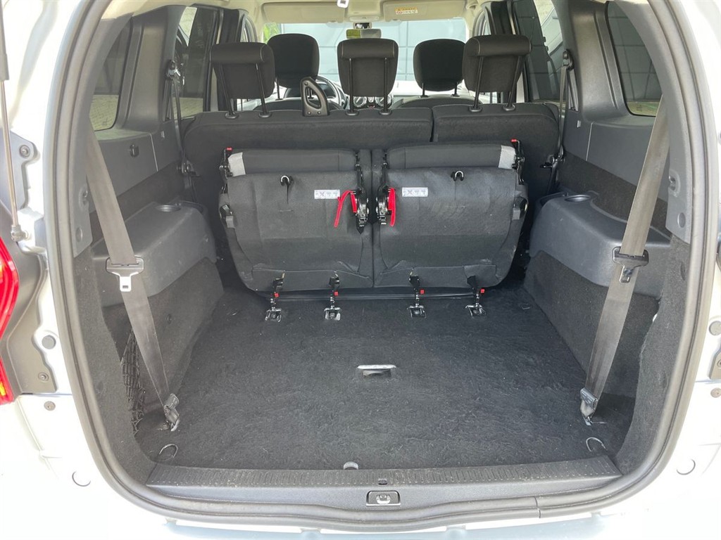 Dacia Lodgy 7 Sæder 1,3 Tce Stepway Start/Stop 130HK 6g - Image 18
