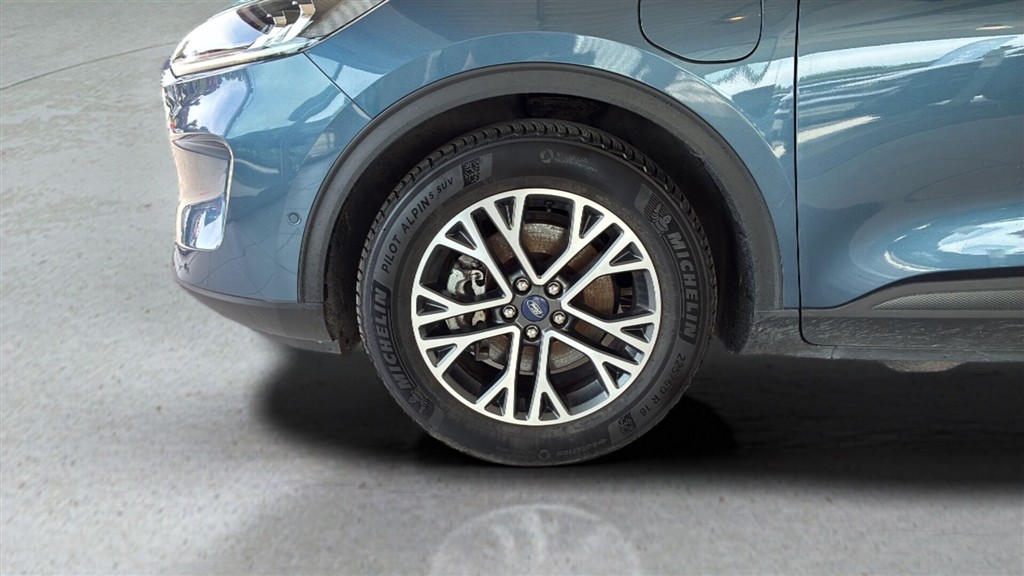 Ford Kuga 2,5 Plugin-hybrid Titanium CVT 225HK 5d Trinl. Gear - Image 5