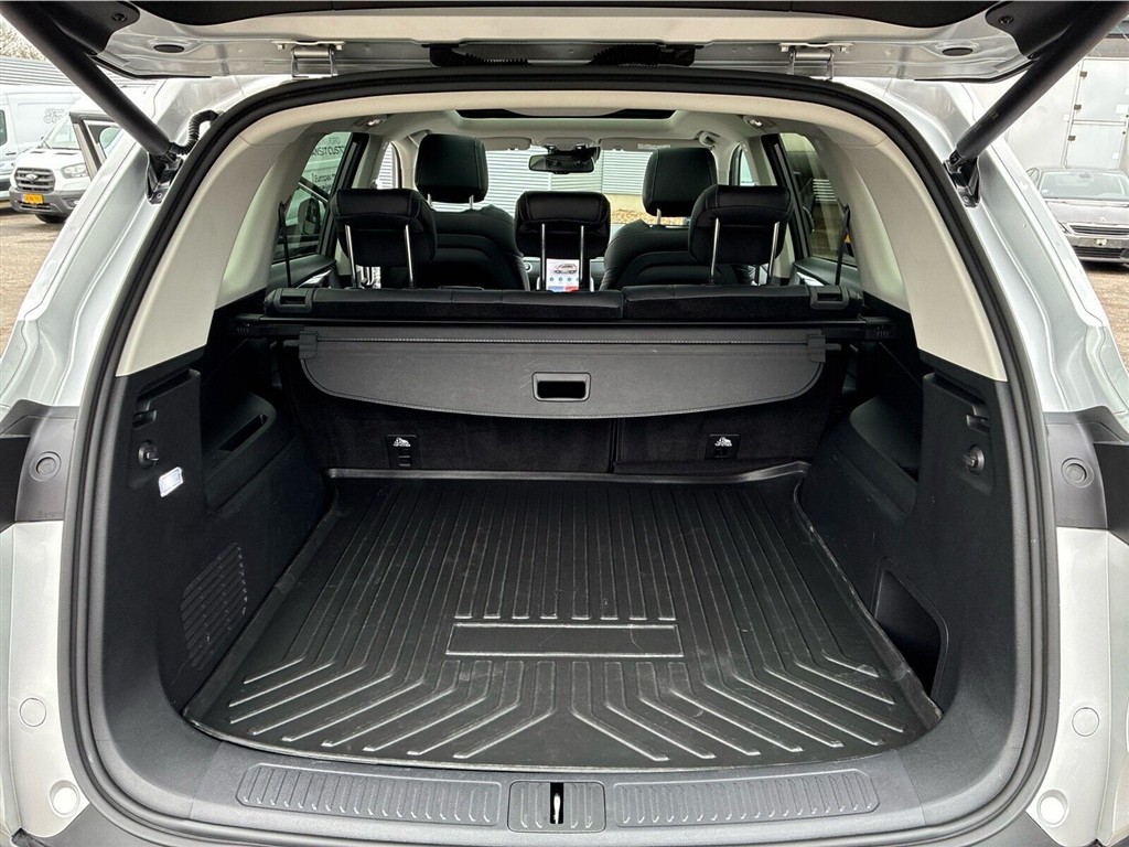 Maxus Euniq 6 EL 177HK 5d Aut. - Image 12