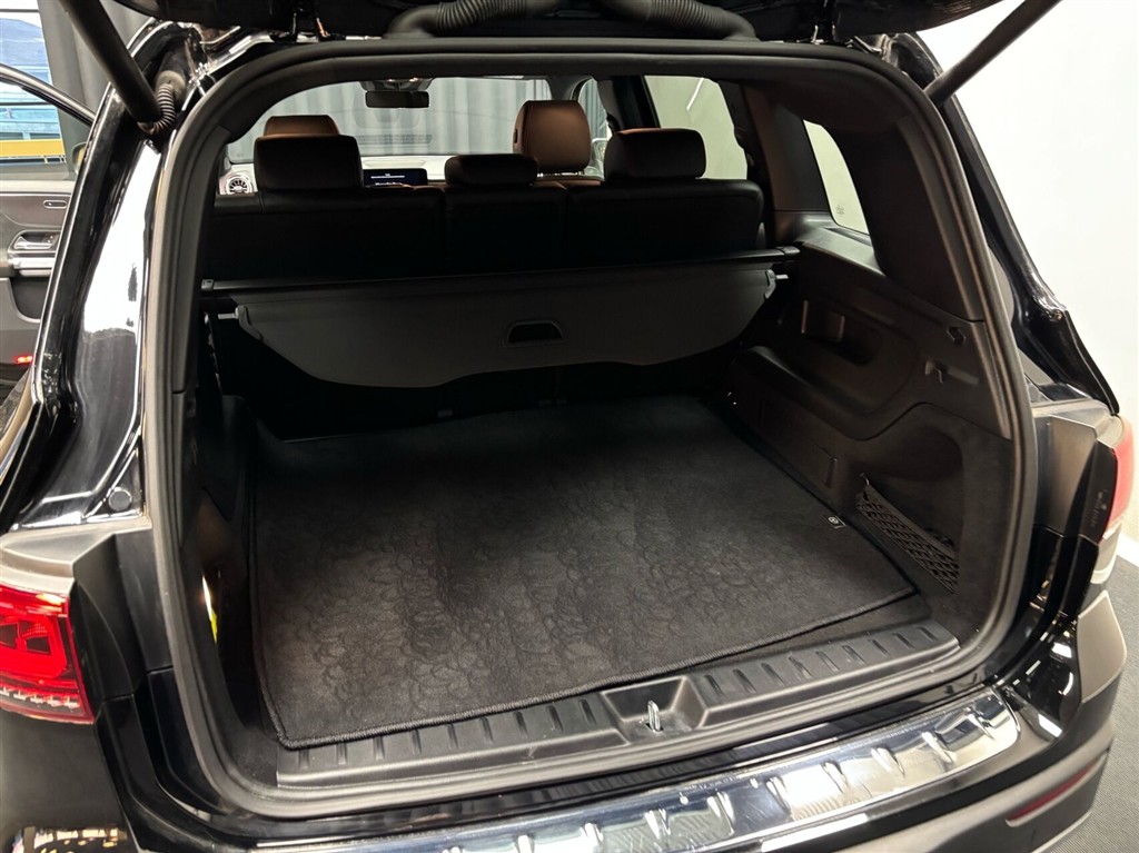 Mercedes-Benz EQB 250 EL AMG Line 190HK 5d Aut. - Image 8