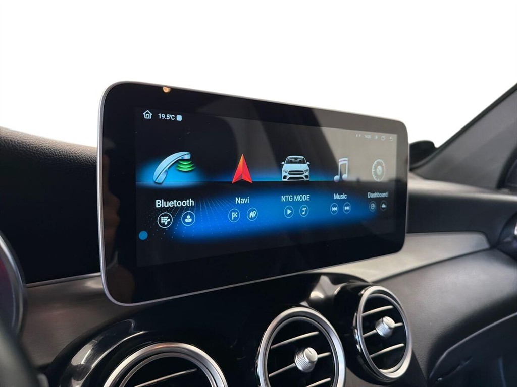 Mercedes-Benz GLC350 e 2,0 Plugin-hybrid Progressive 4Matic 7G-Tronic Plus 320HK 5d 7g Aut. - Image 11