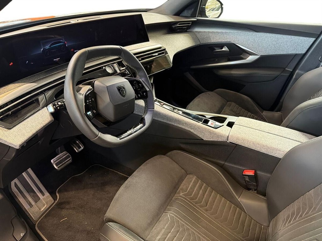Peugeot e-3008 EL GT 210HK 5d Aut. - Image 6
