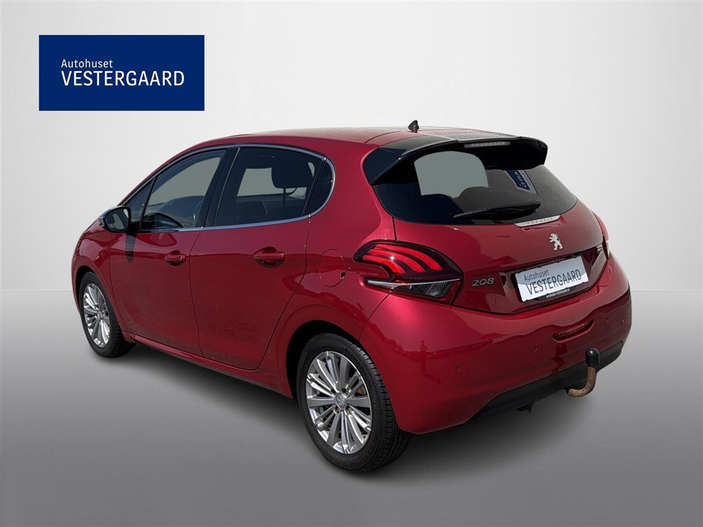 Peugeot 208 1,6 BlueHDi Desire 100HK 5d - Image 3