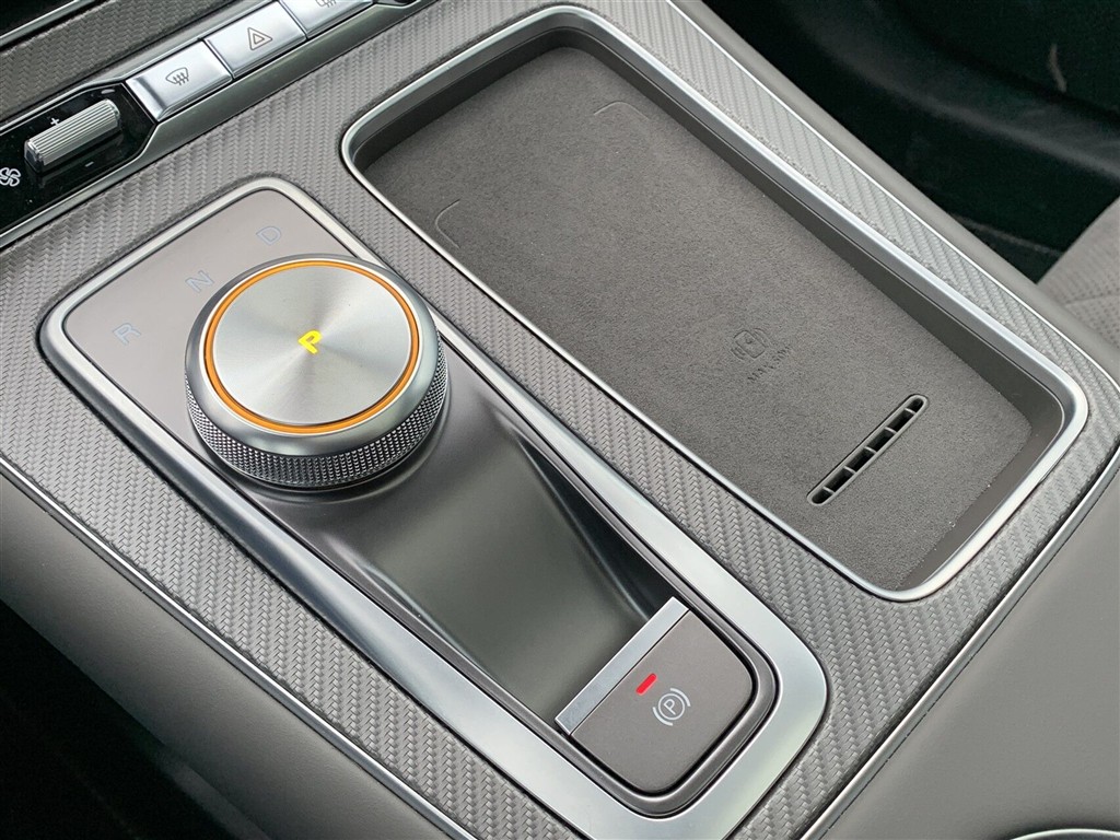 MG MGS6 Electric 77 kWh LR AWD Performance Luxury 362HK 5d Aut. - Image 14