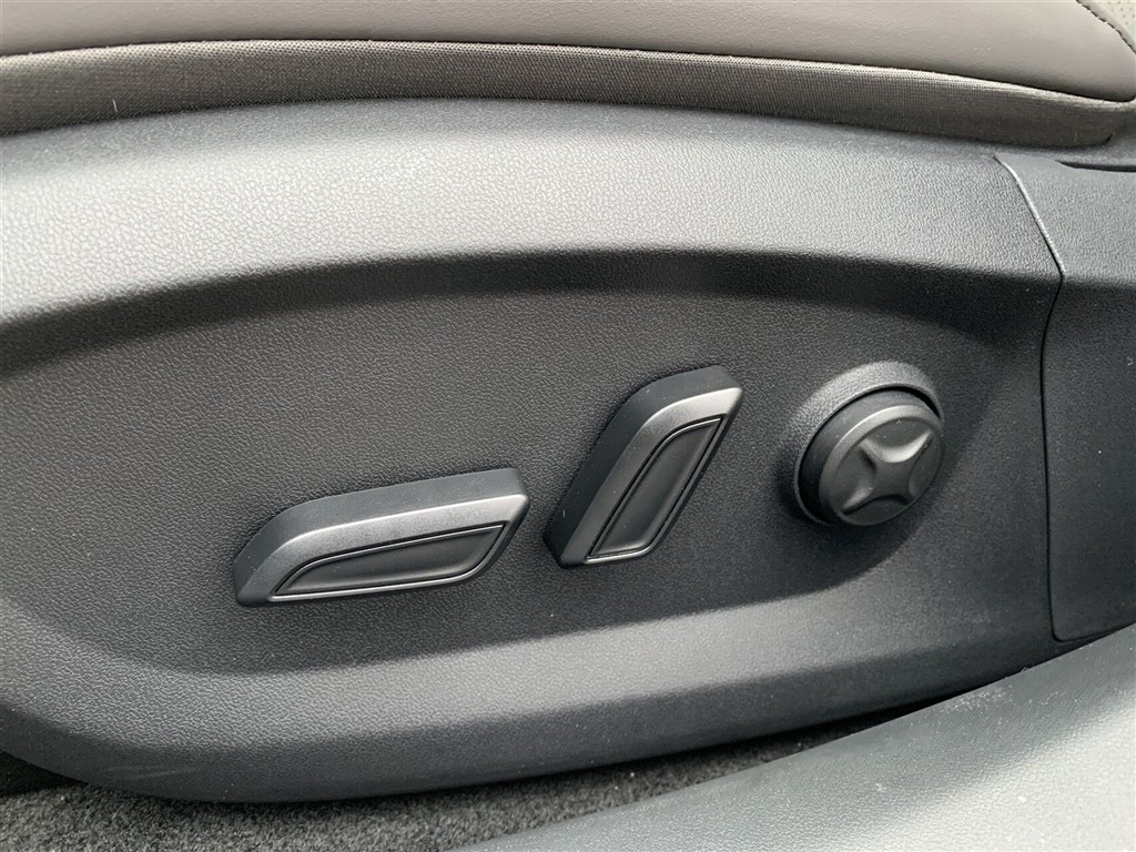 MG MGS6 Electric 77 kWh LR AWD Performance Luxury 362HK 5d Aut. - Image 15