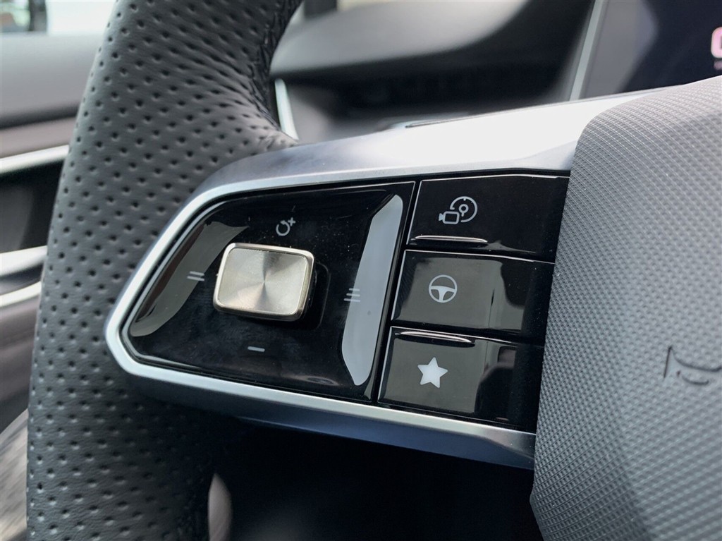 MG MGS6 Electric 77 kWh LR AWD Performance Luxury 362HK 5d Aut. - Image 20