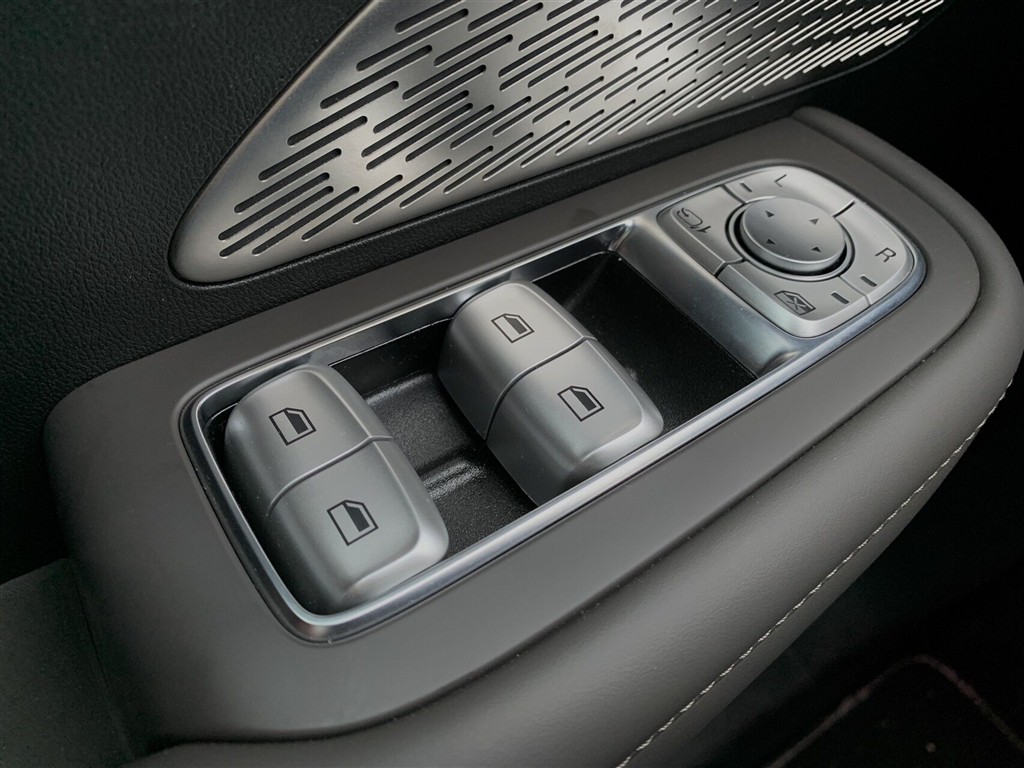 MG MGS6 Electric 77 kWh LR AWD Performance Luxury 362HK 5d Aut. - Image 25