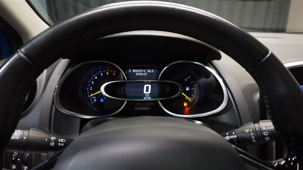 Renault Clio 0,9 Energy TCe Limited 90HK 5d - Image 9