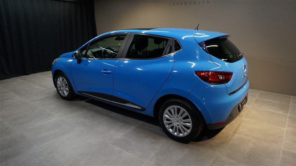 Renault Clio 0,9 Energy TCe Limited 90HK 5d - Image 3
