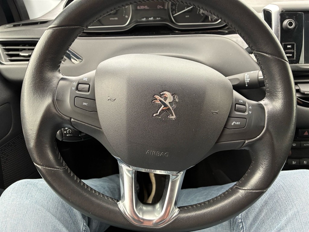 Peugeot 208 1,6 BlueHDi Envy 100HK 5d - Image 8
