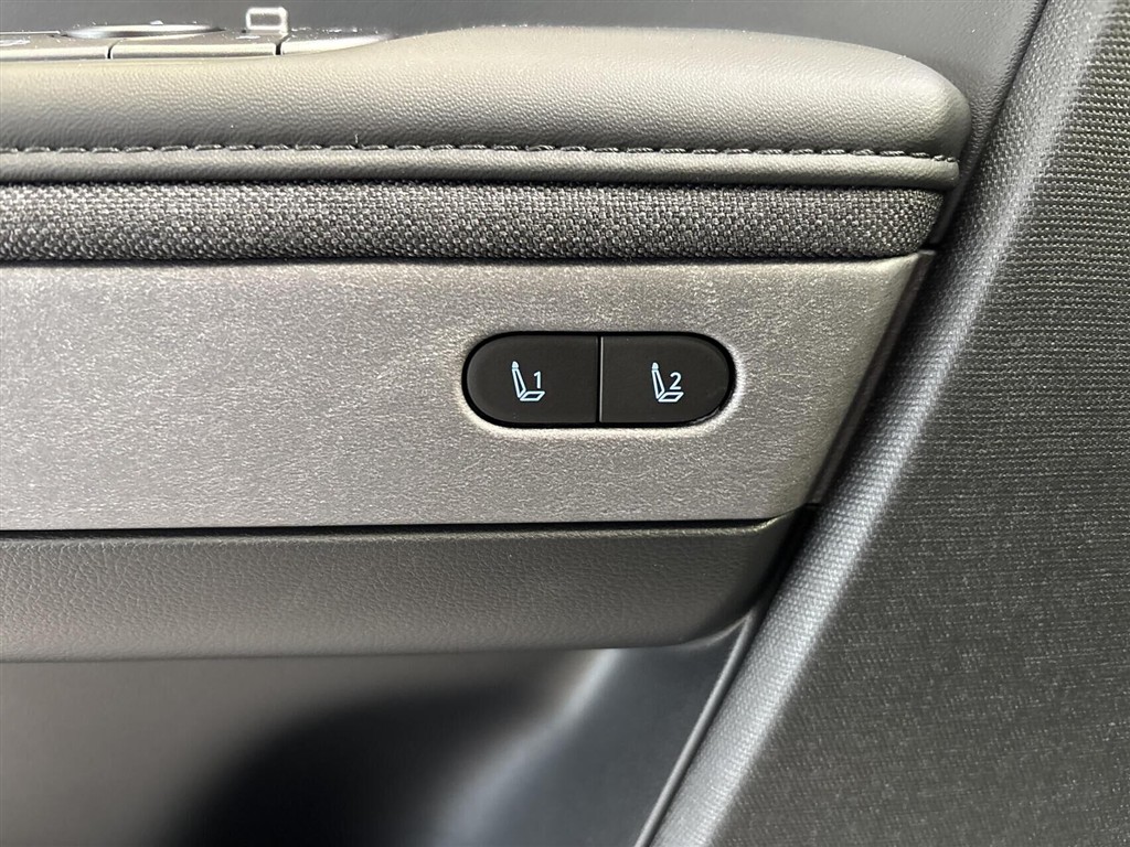 Hyundai Ioniq 5 Electric 84 kWh Ultimate 229HK 5d Aut. - Image 12