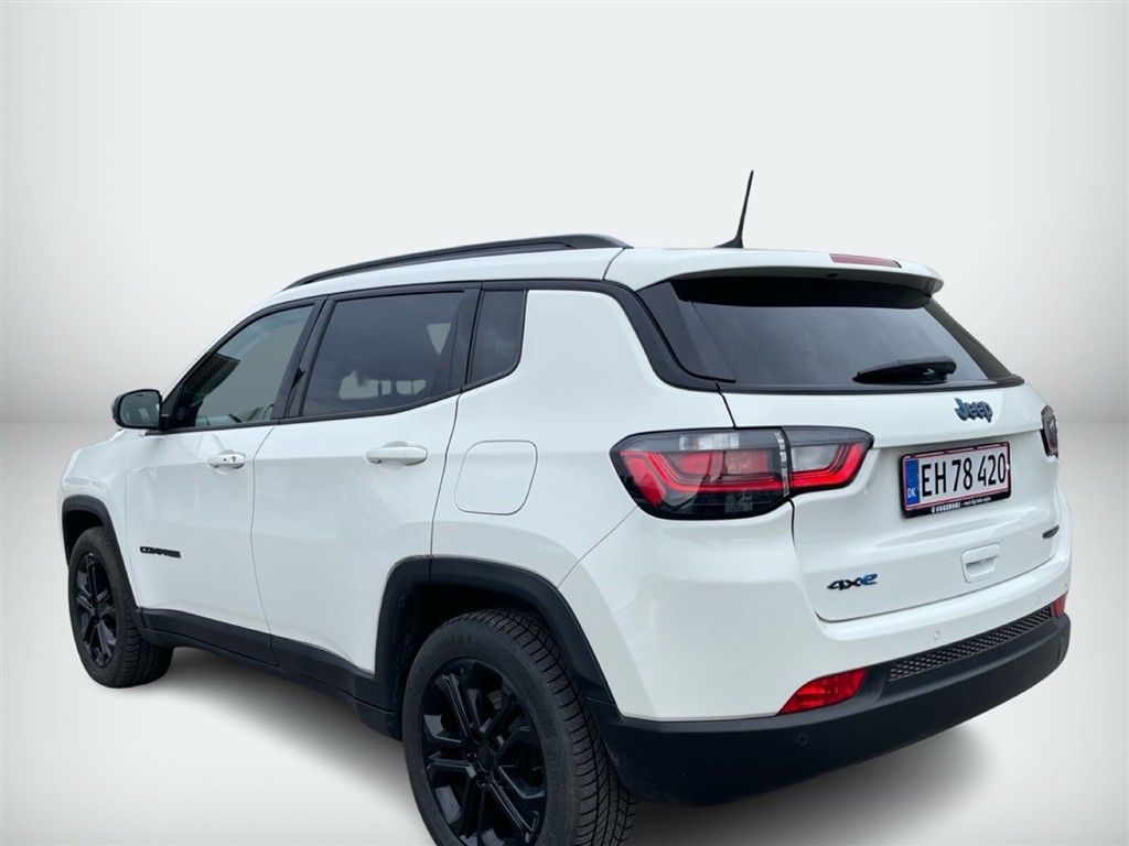Jeep Compass 1,3 MJT Plugin-hybrid Night Eagle 4xe 190HK 5d 6g Aut. - Image 5