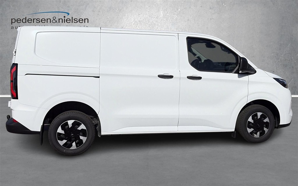 Ford E-Transit Custom 320 L1H1 EL Trend 136HK Van Aut. - Image 6