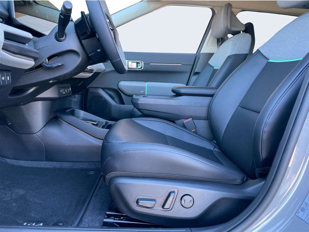Kia EV4 81,4 kWh HB LR Upgrade MY26 204HK 5d Aut. - Image 10