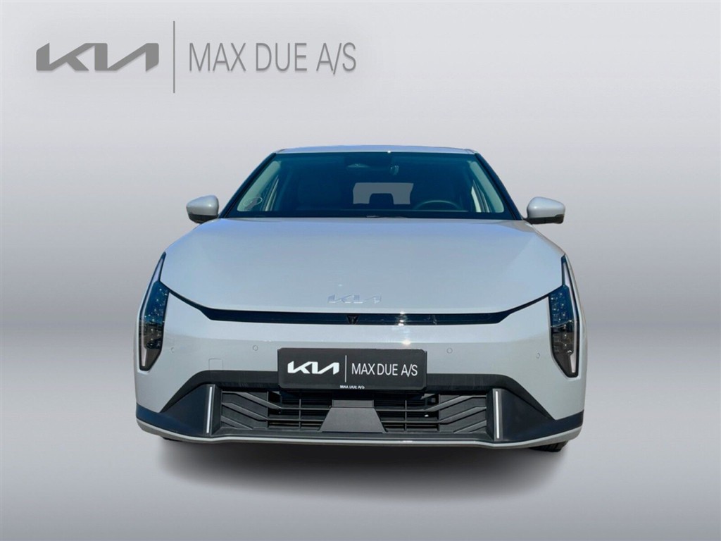 Kia EV4 81,4 kWh HB LR Upgrade MY26 204HK 5d Aut. - Image 2