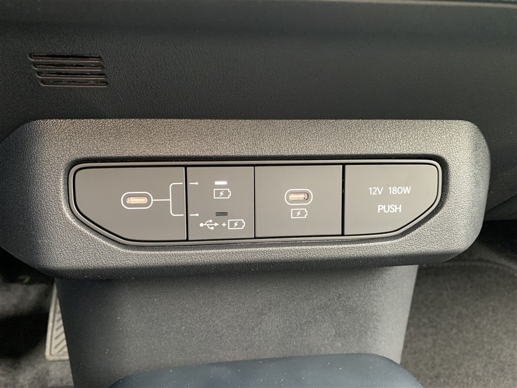 Kia EV4 81,4 kWh HB LR Upgrade MY26 204HK 5d Aut. - Image 24