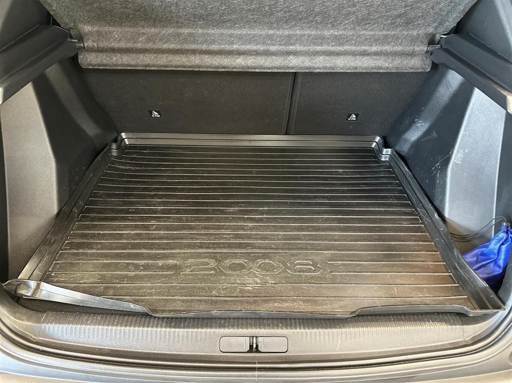 Peugeot 2008 1,2 PureTech Allure Pack EAT8 130HK 5d 8g Aut. - Image 13