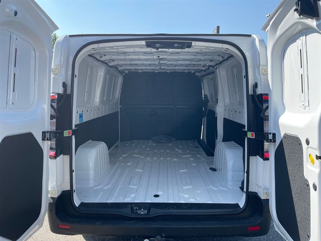Farizon SV L2H1 83 kWh 231HK Van Aut. - Image 16