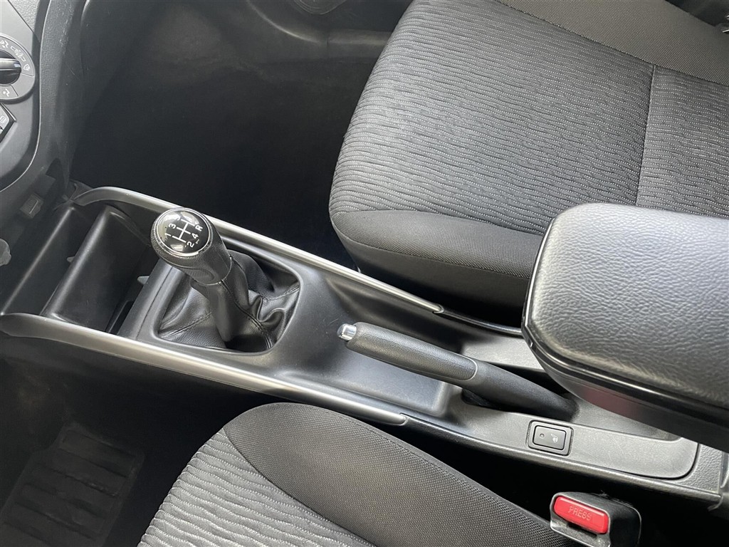 Suzuki Baleno 1,2 Dualjet 16V Active 90HK 5d - Image 19