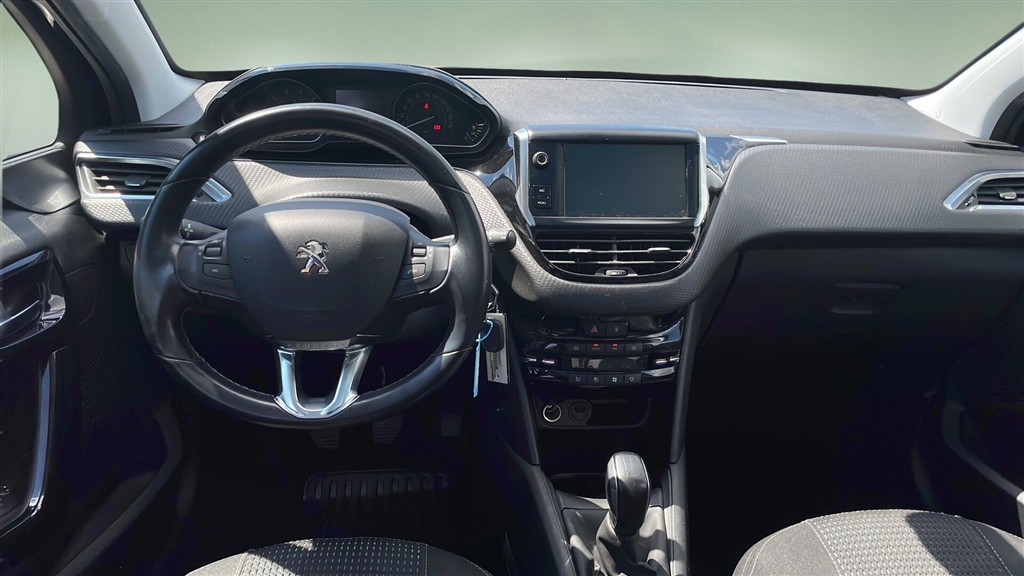 Peugeot 208 1,2 PureTech Prestige 82HK 5d - Image 7