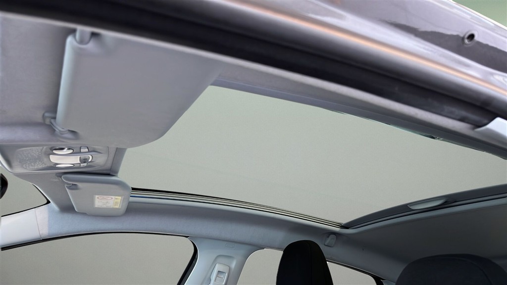 Peugeot 208 1,2 PureTech Selection Sky 82HK 5d - Image 16
