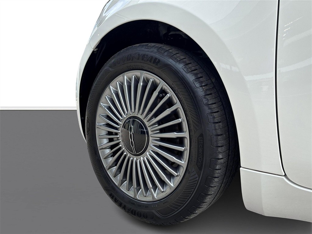 Fiat 500e EL Icon 118HK 3d Aut. - Image 4