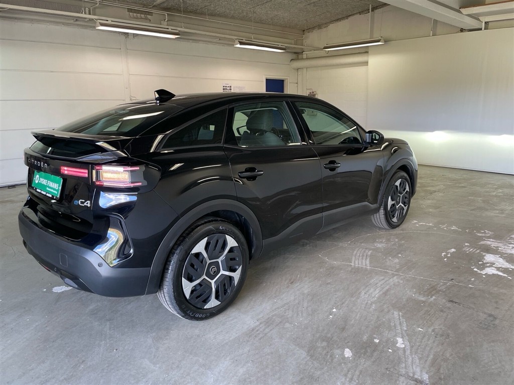 Citroën e-C4 EL Plus 136HK 5d Aut. - Image 10