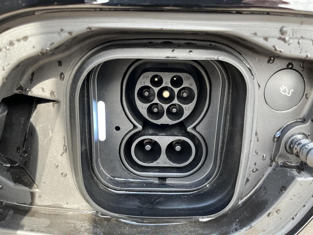 Volvo XC40 P6 Recharge Core 231HK 5d Aut. - Image 11