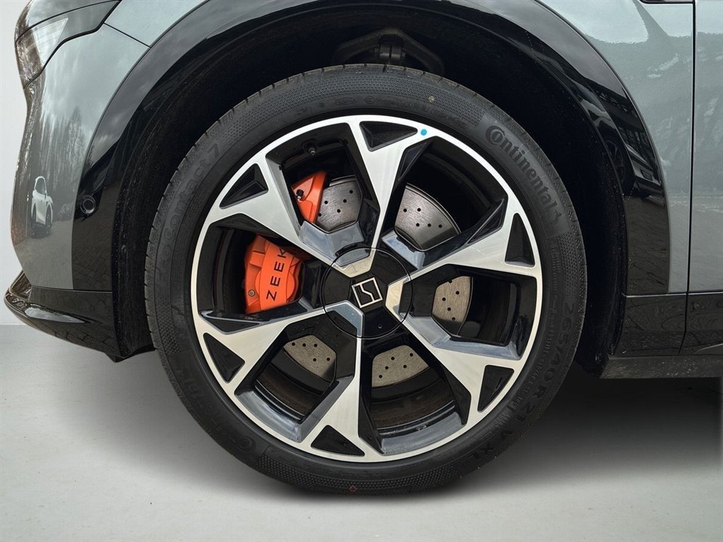 Zeekr 7X EL Privilege AWD 639HK 5d Aut. - Image 6