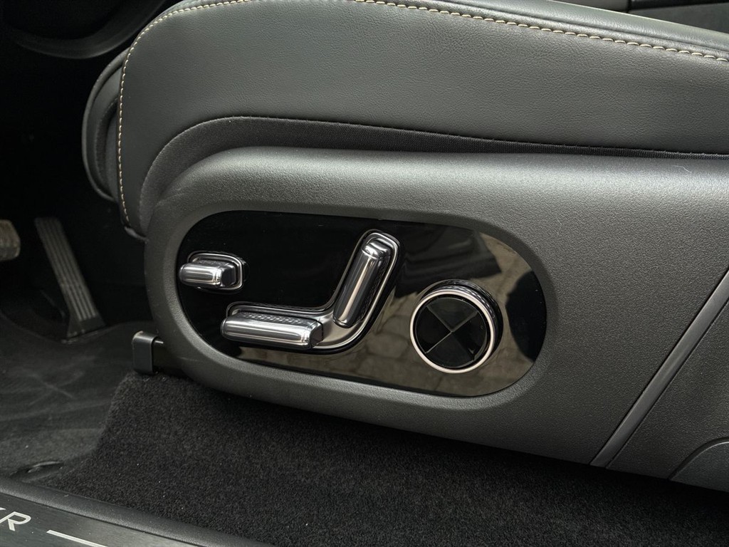 Zeekr 7X EL Privilege AWD 639HK 5d Aut. - Image 9