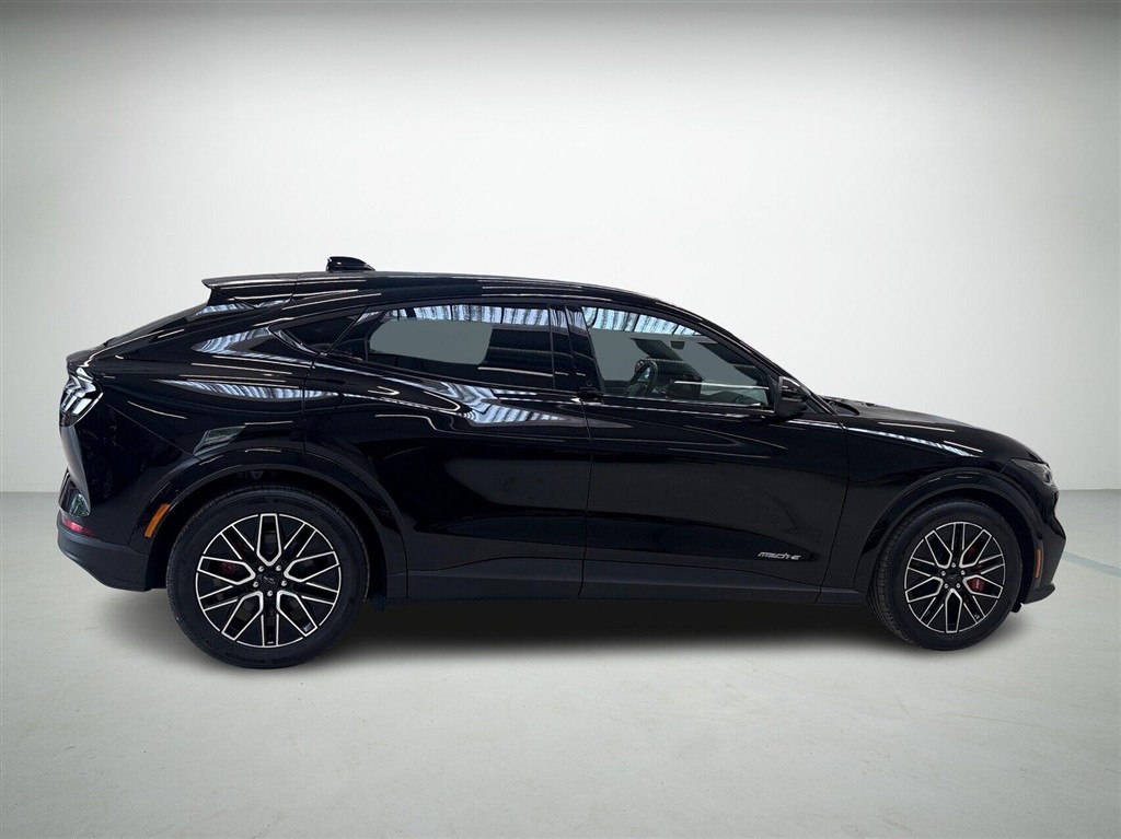 Ford Mustang Mach-E EL UR Premium 276HK 5d Aut. - Image 5