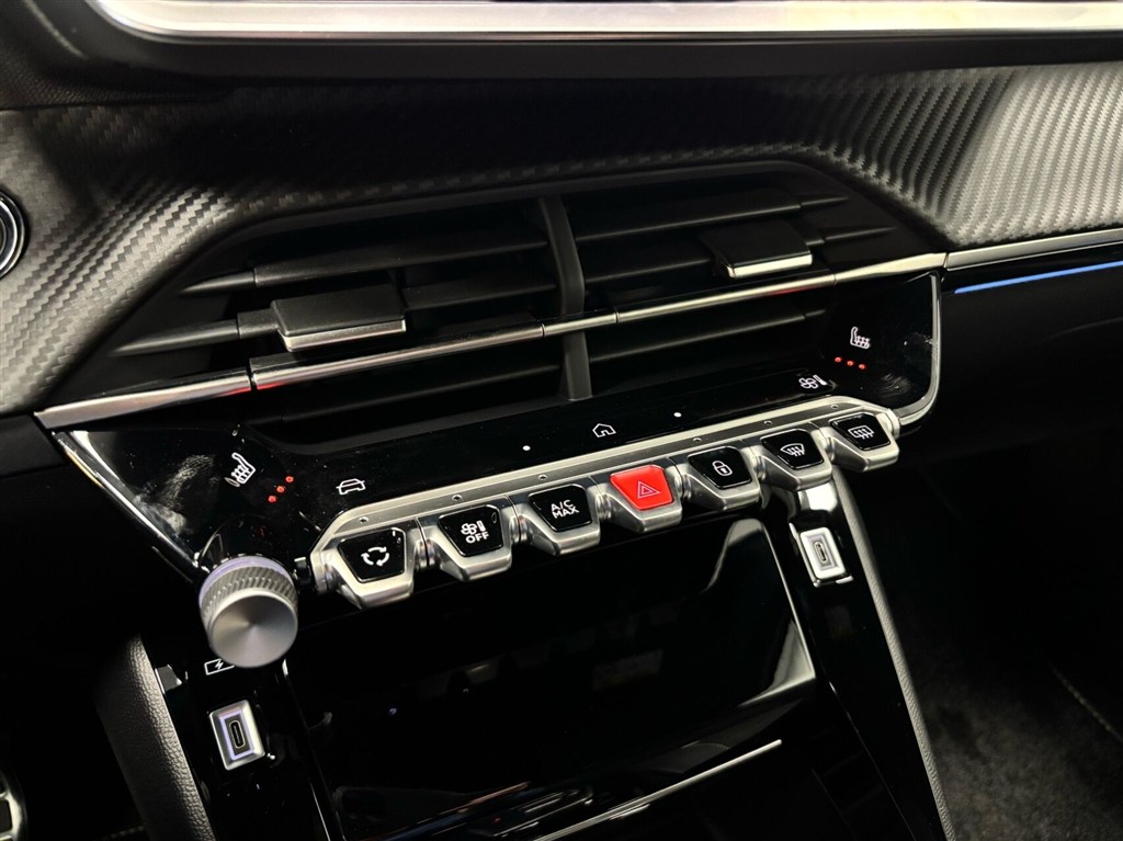 Peugeot e-2008 EL GT 156HK 5d Aut. - Image 18