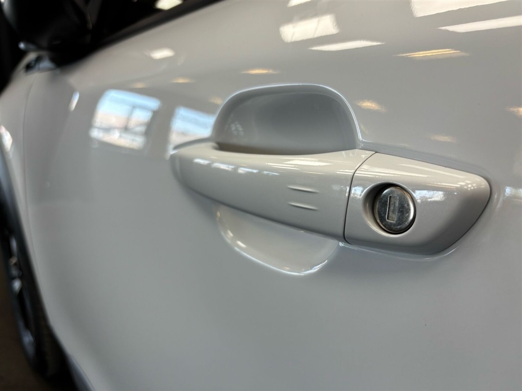 Peugeot e-2008 EL GT 156HK 5d Aut. - Image 28