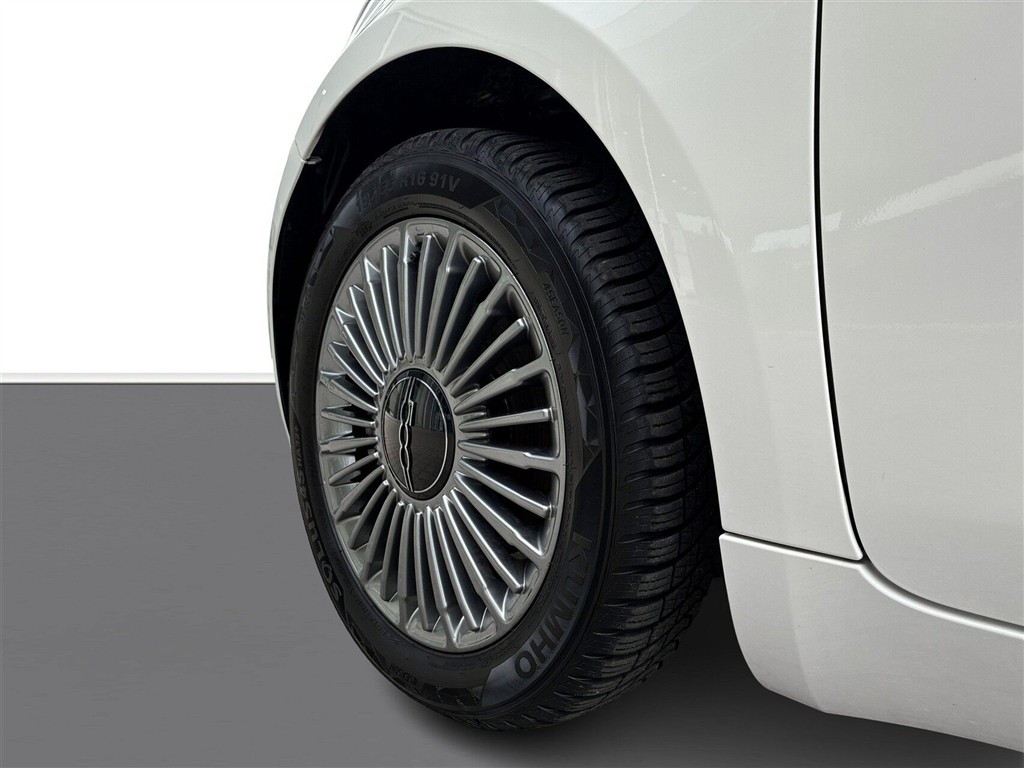Fiat 500e EL Icon 118HK 3d Aut. - Image 4