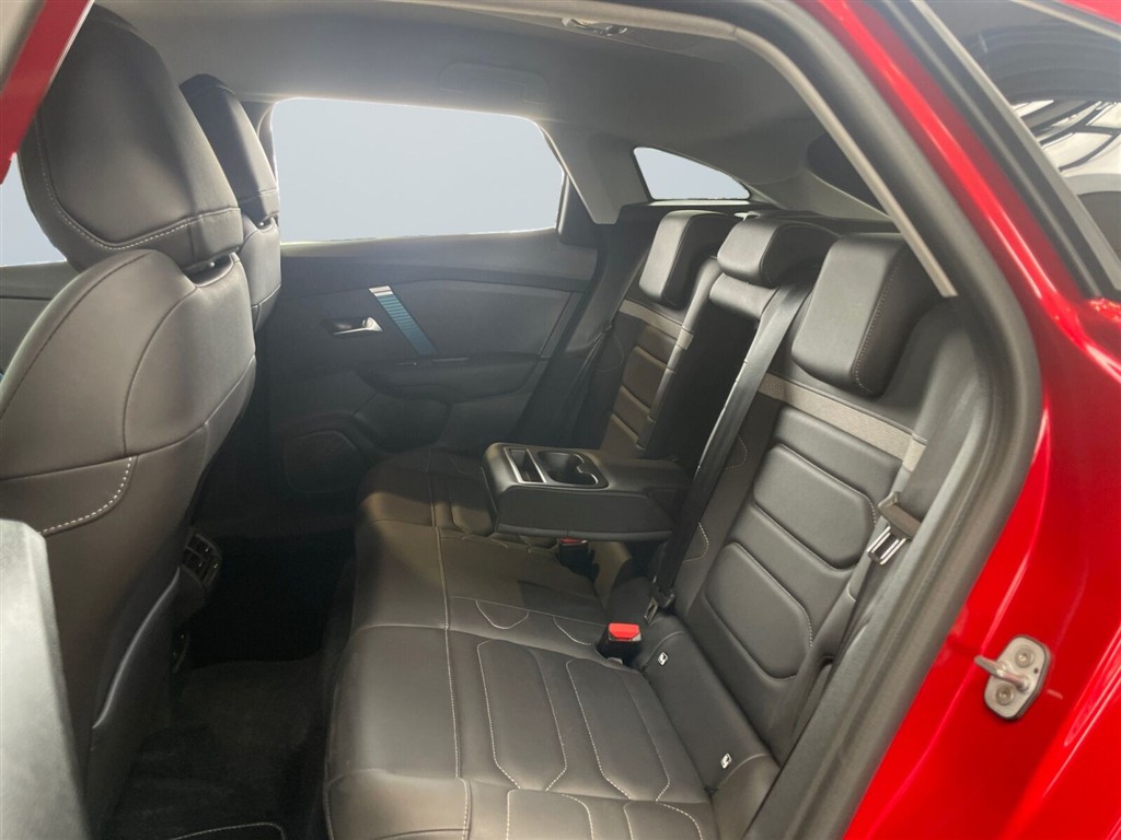 Citroën e-C4 EL Shine 136HK 5d Aut. - Image 14