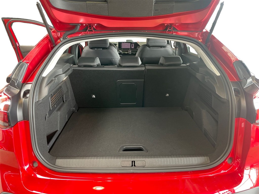 Citroën e-C4 EL Shine 136HK 5d Aut. - Image 16