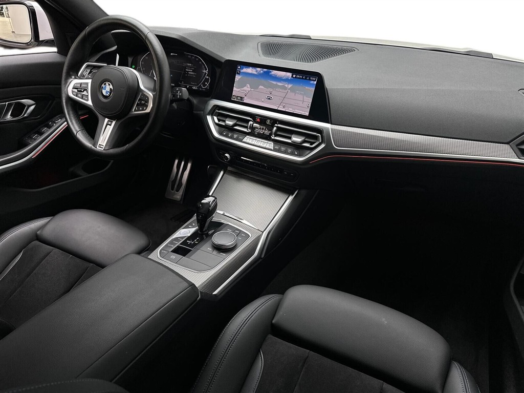 BMW 330e Touring 2,0 Plugin-hybrid M-Sport Steptronic 292HK Stc 8g Aut. - Image 11