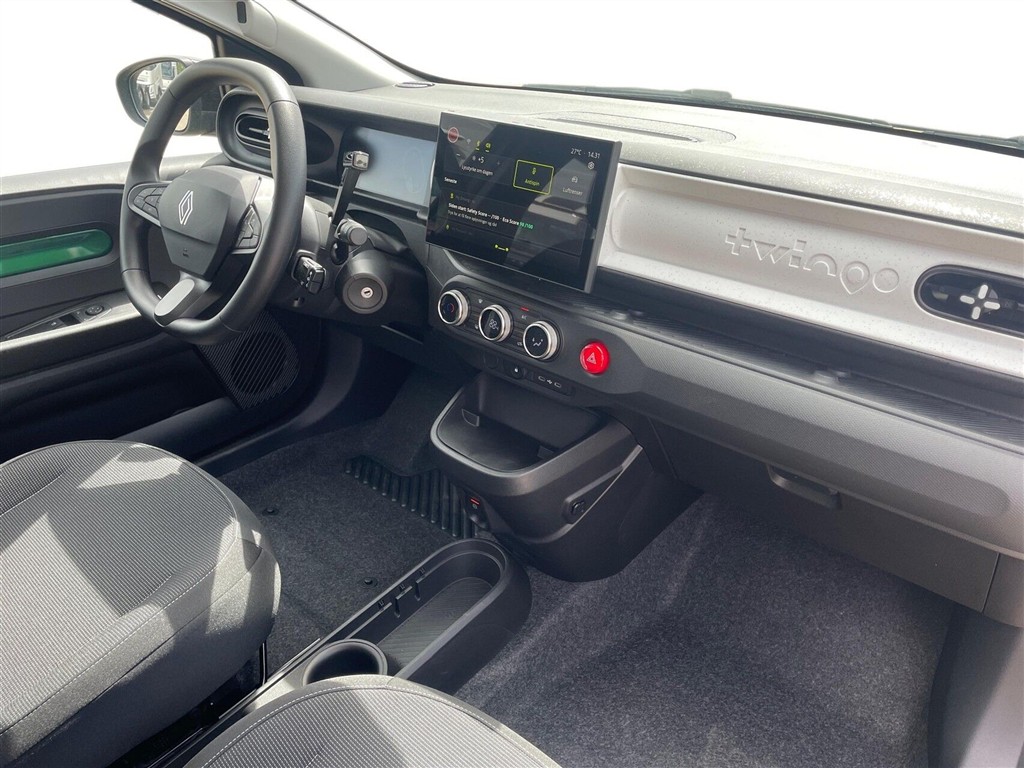 Renault Twingo EL Evolution 82HK 5d Aut. - Image 2