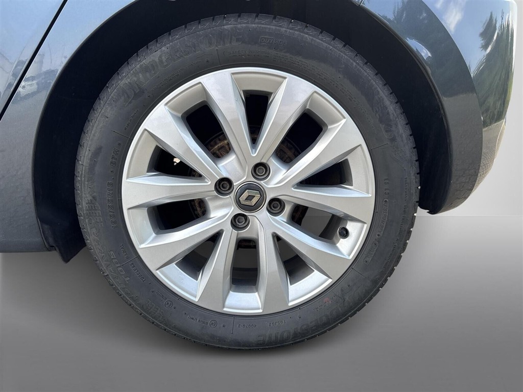Renault Clio 1,0 TCE Intens 90HK 5d - Image 9