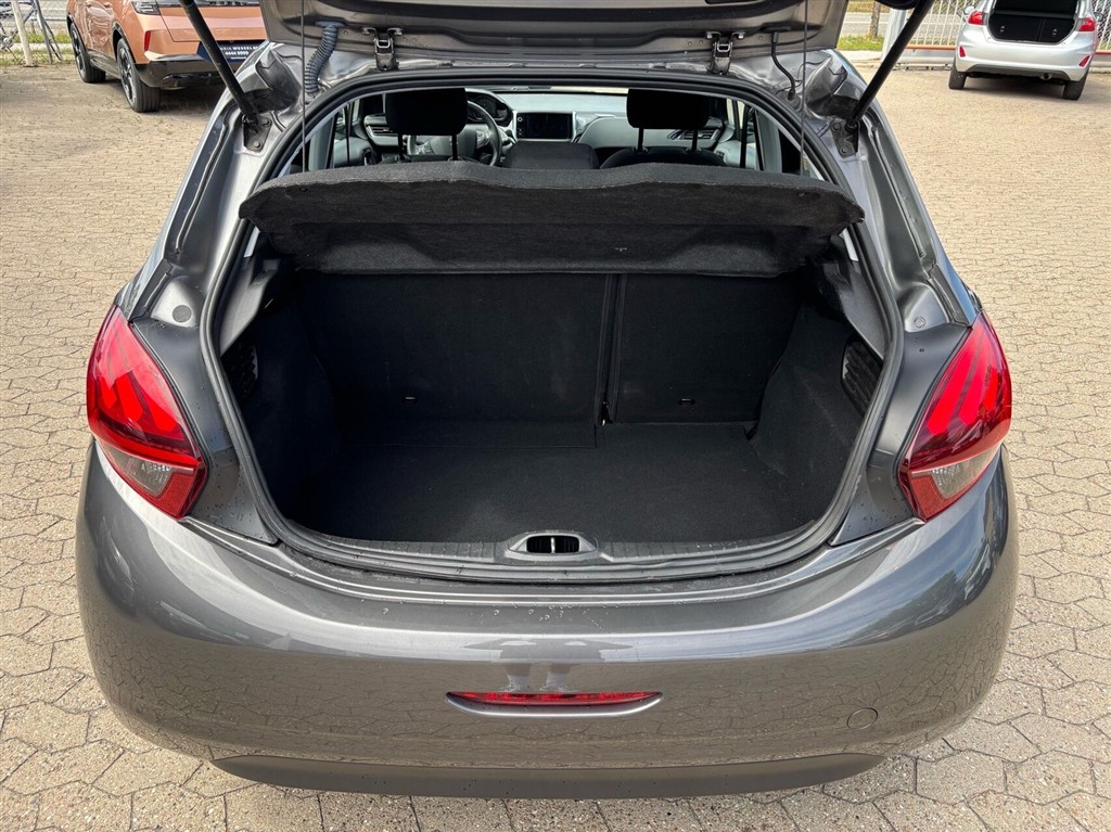 Peugeot 208 1,2 PureTech Envy 82HK 5d - Image 6