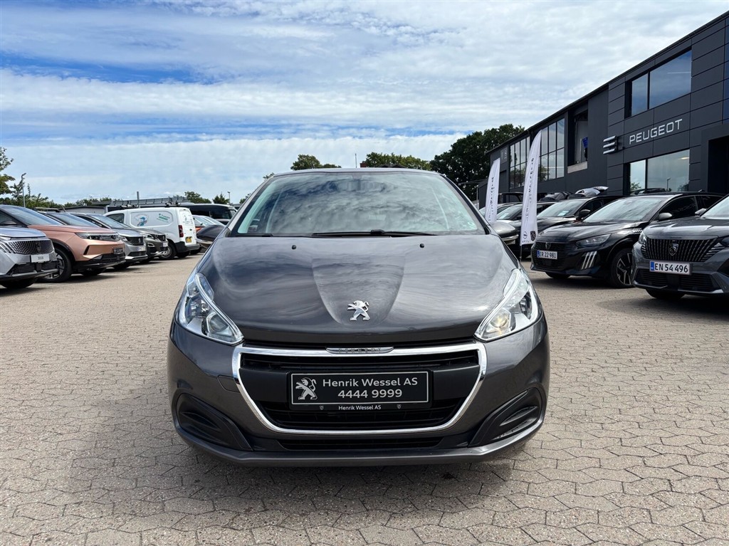 Peugeot 208 1,2 PureTech Envy 82HK 5d - Image 2