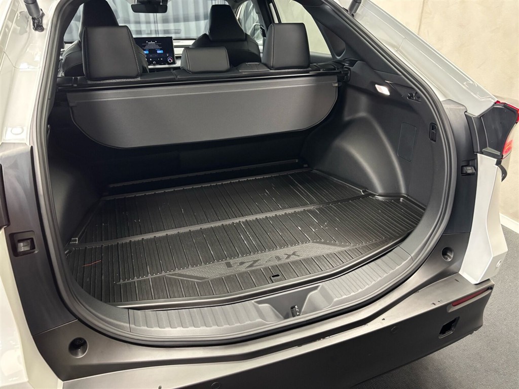 Toyota bZ4X EL Active Tech 224HK 5d Aut. - Image 6