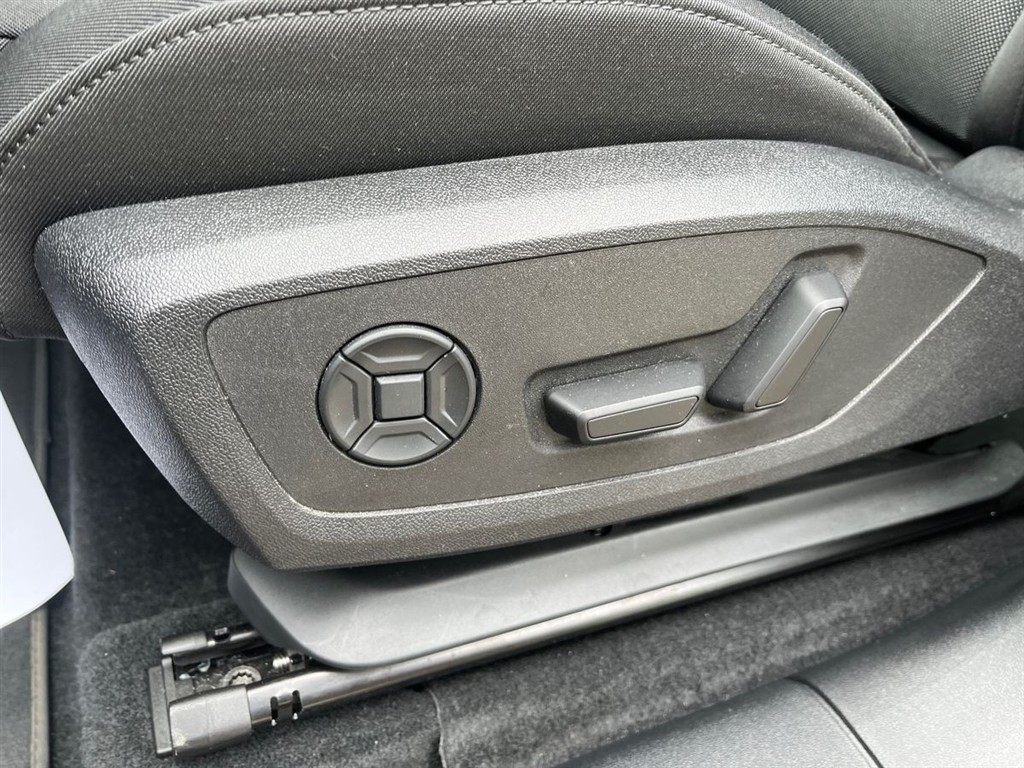 Audi Q6 E-tron Performance Progress Plus 306HK 5d Aut. - Image 17