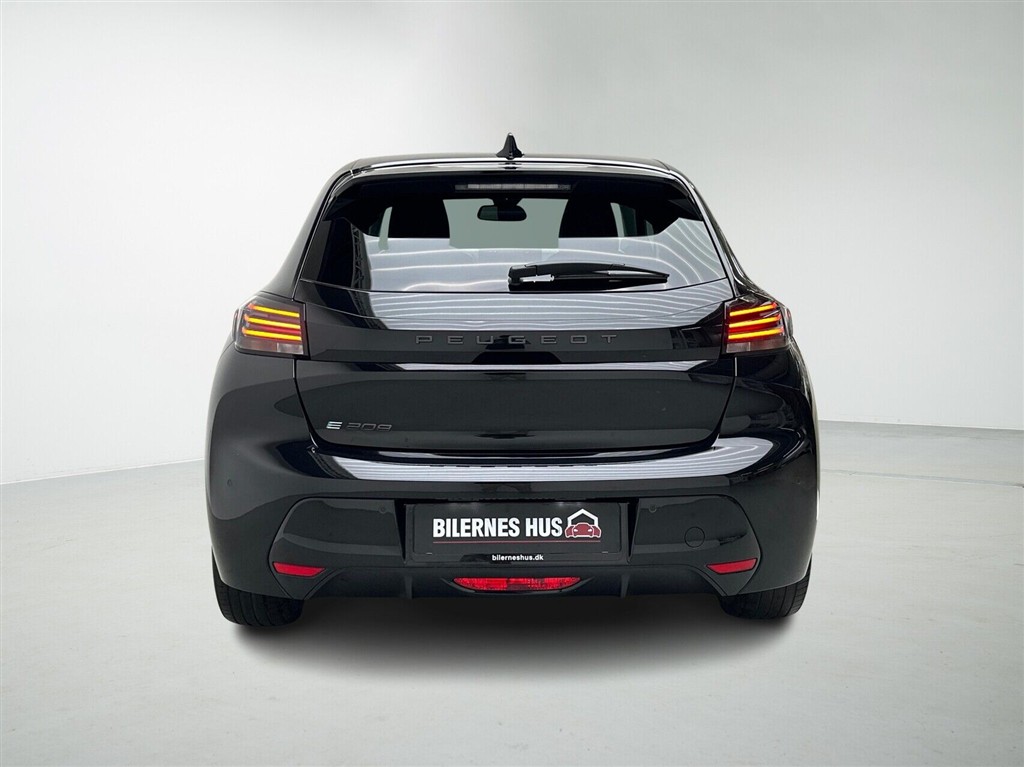 Peugeot e-208 EL Allure 136HK 5d Aut. - Image 8